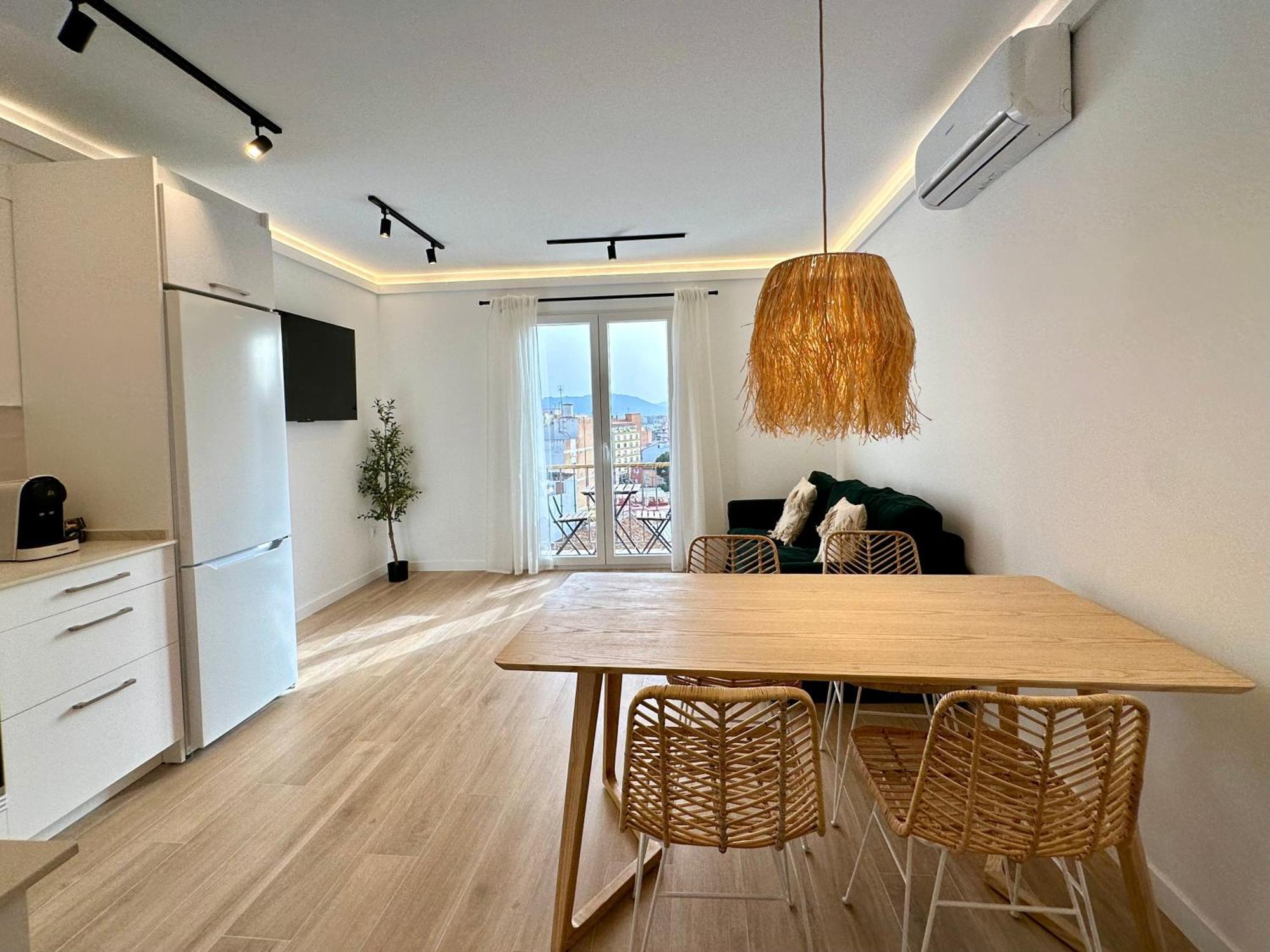 Apartamento Atico Con Solarium Y Bbq Cerca Del Centro 6 Pax Málaga Exterior foto